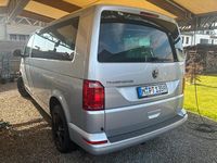 Second-hand VW Caravelle 150 CP (110 kW) 2017 Argintiu Van
