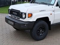 Neu Toyota Land Cruiser 228 PS (167 kW) 2026 Weiß SUV