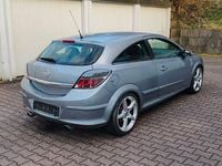 Gebraucht Opel Astra GTC Sport 170 PS (125 kW) 2005 Silber Coupé