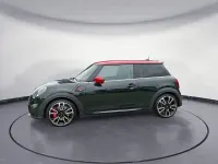 Gebraucht Mini John Cooper Works 231 PS (169 kW) 2021 Grün Kleinwagen