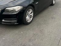 Gebraucht BMW 520 184 PS (135 kW) 2014 Schwarz Kombi