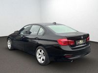 Gebraucht BMW 318 Advantage 136 PS (100 kW) 2018 Schwarz Limousine