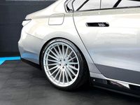 Gebraucht BMW M760e Performance 571 PS (419 kW) 2025 Grau Limousine