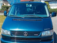 Gebraucht VW Multivan Edition 151 PS (111 kW) 2022 Grün Van / Kleinbus
