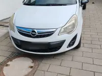 Używany Opel Corsa Edition 101 KM (74 kW) 2012 Biały Hatchback