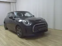 Käytetty Mini Cooper SE Essential 135 kW (184 HP) 2023 Musta Viistoperä