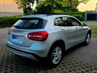 Gebraucht Mercedes GLA200 156 PS (114 kW) 2015 Silber SUV