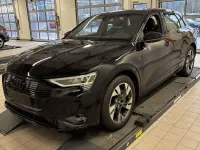 Gebraucht Audi e-tron S-Line 300 kW (408 PS) 2023 Schwarz SUV