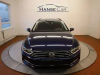 Gebraucht VW Passat R 150 PS (110 kW) 2018 Blau Kombi