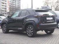 Gebraucht Toyota Yaris Cross 116 PS (85 kW) 2024 Rot SUV