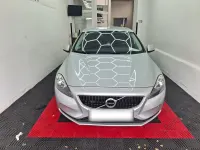 Gebraucht Volvo V40 R-Design 120 PS (88 kW) 2018 Silber Limousine
