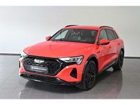 Gebraucht Audi Q8 e-tron S-Line 300 kW (408 PS) 2023 Rot soneirarot metallic (metallic) SUV