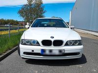 Second-hand BMW 520 Basis 136 CP (100 kW) 2000 Alb Break