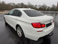 Gebraucht BMW 530 258 PS (189 kW) 2014 Weiß Limousine