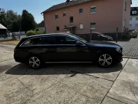 Gebraucht Mercedes E300 245 PS (180 kW) 2018 Schwarz Kombi