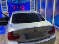 Gebraucht BMW 318 138 PS (101 kW) 2006 Grau Limousine