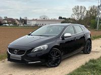 Gebraucht Volvo V40 190 PS (139 kW) 2015 Schwarz Kleinwagen