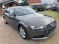 Gebraucht Audi A4 Attraction 170 PS (125 kW) 2012 Grau Limousine