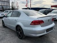 Usata VW Passat 140 CV (102 kW) 2011 Argento Berlina