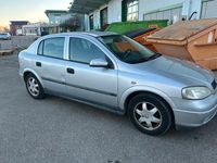 Gebraucht Opel Astra 101 PS (74 kW) 2002 Silber Limousine