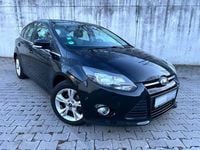 Gebraucht Ford Focus Champions Edition 125 PS (91 kW) 2013 Schwarz Limousine