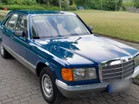 Gebraucht Mercedes S280 156 PS (114 kW) 1981 Blau Limousine