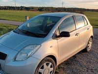 Gebraucht Toyota Yaris Sol 87 PS (63 kW) 2007 Silber Kleinwagen