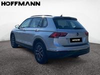 Gebraucht VW Tiguan IQ Drive 150 PS (110 kW) 2023 Reflex silver metallic SUV
