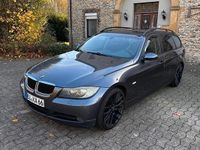 Gebraucht BMW 320 163 PS (119 kW) 2006 Grau Kombi