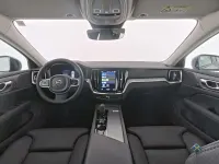 Gebraucht Volvo V60 CC Plus 197 PS (144 kW) 2023 Denim blue / metallic Kombi