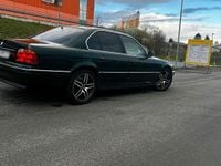 Gebraucht BMW 728 193 PS (141 kW) 1999 Grün Limousine