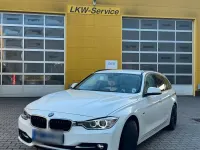 Gebraucht BMW 318 Sport Line 143 PS (105 kW) 2013 Weiß Kombi