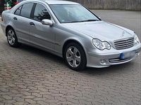 Gebraucht Mercedes C220 150 PS (110 kW) 2005 Grau Limousine