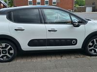 Gebraucht Citroën C3 Shine 99 PS (72 kW) 2017 Weiß Kleinwagen