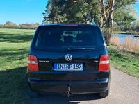 Gebraucht VW Touran Highline 140 PS (102 kW) 2005 Schwarz Van / Kleinbus