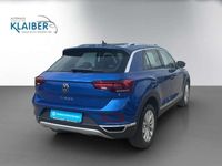 Gebraucht VW T-Roc Style 110 PS (80 kW) 2023 Ravennablau (metallic) SUV