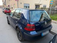 Gebraucht VW Golf IV 90 PS (66 kW) 2000 Blau Limousine