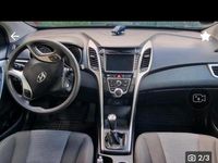 Gebraucht Hyundai i30 99 PS (72 kW) 2013 Blau Kleinwagen