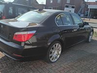 Gebraucht BMW 525 197 PS (144 kW) 2009 Schwarz Limousine