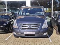 Gebraucht Hyundai H-1 170 PS (125 kW) 2017 Blau Van / Kleinbus