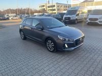 Gebraucht Hyundai i30 Trend 110 PS (80 kW) 2017 Grau Limousine