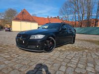 Gebraucht BMW 320 177 PS (130 kW) 2008 Schwarz Kombi