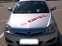Gebraucht Opel Tigra 90 PS (66 kW) 2006 Silber Cabrio