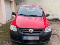 Gebraucht VW Fox 54 PS (39 kW) 2005 Rot Kleinwagen