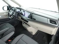 Gebraucht VW Multivan Basis 150 PS (110 kW) 2025 Van / Kleinbus