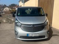 Gebraucht Opel Vivaro S 125 PS (91 kW) 2018 Silber Van / Kleinbus