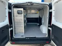 Gebraucht Opel Vivaro 121 PS (88 kW) 2018 Weiß Van / Kleinbus