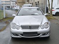 Gebraucht Mercedes C180 143 PS (105 kW) 2005 Silber Coupé