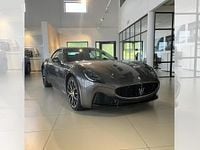 Neu Maserati GranCabrio 491 PS (361 kW) 2026 Grau (grigio maratea) Cabrio