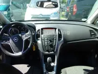 Gebraucht Opel Astra Edition 110 PS (80 kW) 2016 Graphitschwarz/carbon flash/midn (metallic) Kombi